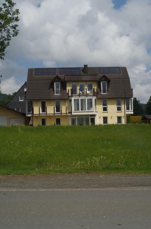 Das Gelbe Haus 3 Winterberg Exterior foto